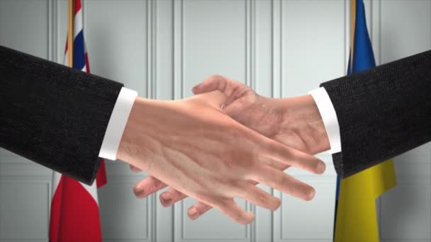 挪威和乌克兰的外交处理动画 商人搭档握手 背景上的国旗 — 图库视频影像