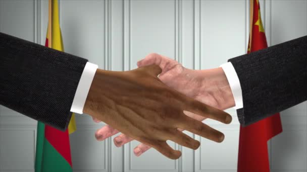 Камерун Китайські Посадові Особи Ділові Збори Diplomacy Deal Animation Рукостискання — стокове відео