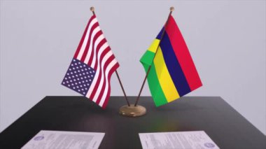 Mauritius ve ABD müzakere masasında, diplomatik bir anlaşma. İş ve politika animasyonu. Ulusal bayraklar, diplomasi anlaşması. Kağıt belgeler masanın üstünde. Uluslararası anlaşma