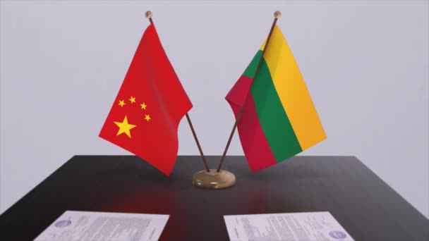 立陶宛和中国的国旗 政治概念 国家间的伙伴交易 各国政府的伙伴关系协定 — 图库视频影像