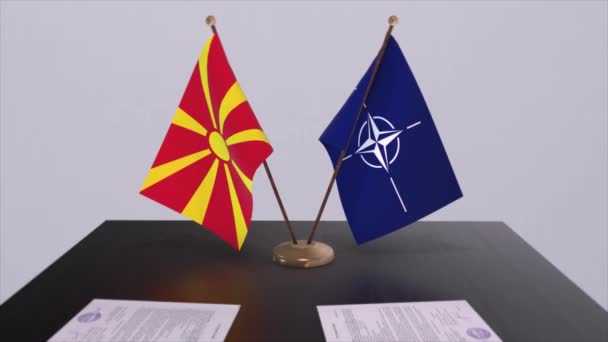 Kuzey Makedonya Ulusal Bayrağı Nato Bayrağı Politika Diplomasi Illüstrasyonu — Stok video
