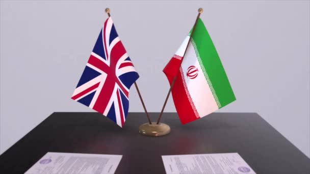 Iran Und Britische Flagge Politisches Konzept Partnergeschäft Zwischen Den Ländern — Stockvideo