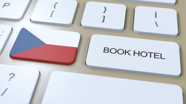 Boek Een Hotel Tsjechië Met Website Online Knop Het Toetsenbord — Stockvideo