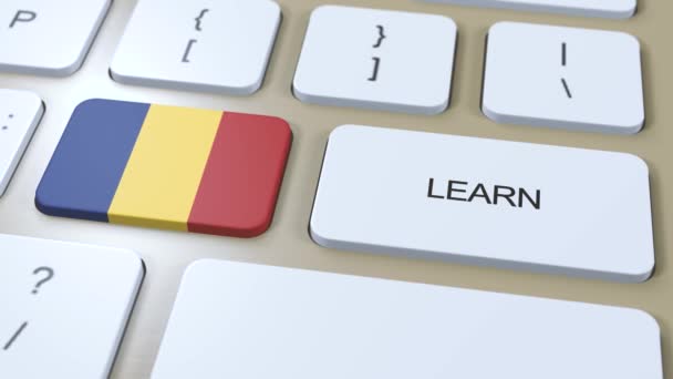 ルーマニア語の概念を学ぶ オンライン学習コース キーボードのテキストボタン — ストック動画