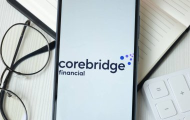 New York, ABD - 21 Haziran 2024: Corebridge Finans Logosu Telefon Ekranı, Şirket Simgesi.