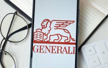 New York, ABD - 21 Haziran 2024: Assicurazioni Generali Logosu Telefon Ekranı, Şirket Simgesi.