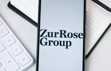 New York, ABD - 30 Haziran 2024: Zur Gül Grubu Logosu Telefon Ekranı, Şirket Simgesi.
