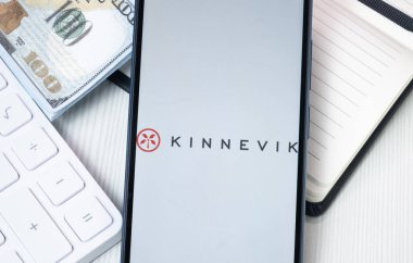 New York, ABD - 30 Haziran 2024: Kinnevik Logosu Telefon Ekranı, Şirket Simgesi.