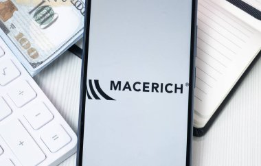 New York, ABD - 30 Haziran 2024: Telefon Ekranında Macerich Logosu, Şirket Simgesi.