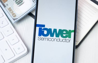 New York, ABD - 30 Haziran 2024: Tower Semiconductor Logo Telefon Ekranı, Şirket Simgesi.
