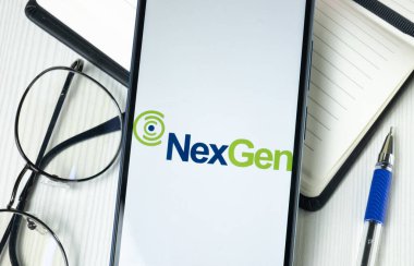 New York, ABD - 30 Haziran 2024: NexGen Enerji Logosu Telefon Ekranı, Şirket Simgesi.