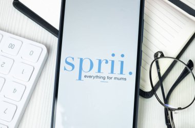 New York, ABD - 30 Haziran 2024: Telefon Ekranında Sprii Logosu, Şirket Simgesi.