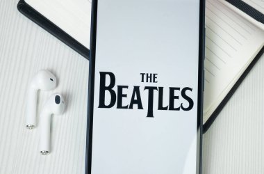 New York, ABD - 30 Haziran 2024: The Beatles Logo veya Telefon Ekranındaki Simge.