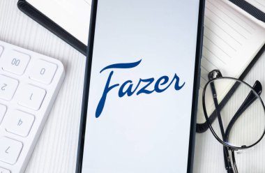 New York, ABD - 30 Haziran 2024: Fazer Logosu veya Telefon Ekranında Simge.
