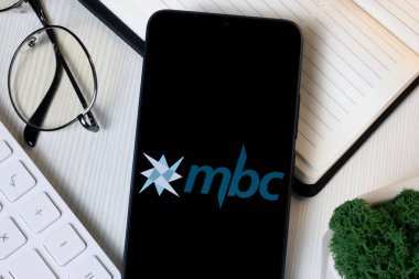 New York, ABD - 1 Haziran 2024: The Middlefield Banking Logo on Phone Screen, mbc Company Icon.