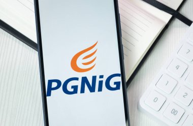 New York, ABD - 30 Haziran 2024: PGNiG Logosu veya Telefon Ekranında Simge.