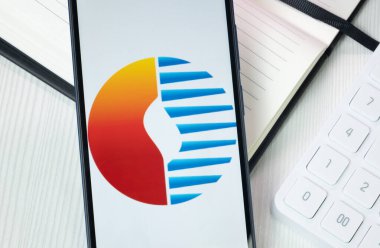 New York, ABD - 30 Haziran 2024: Çin Gaz Logosu veya Telefon Ekranında Simge.
