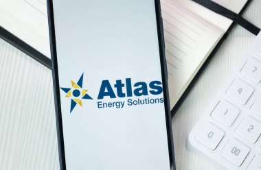 New York, ABD - 30 Haziran 2024: Atlas Enerji Çözümleri Logosu veya Telefon Ekranında Simge.