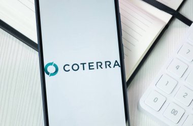 New York, ABD - 30 Haziran 2024: Coterra Enerji Logosu veya Telefon Ekranında Simge.