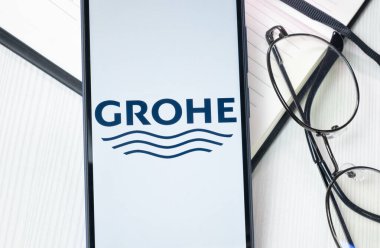 New York, ABD - 30 Haziran 2024: Grohe Logo veya Telefon Ekranında Simge.