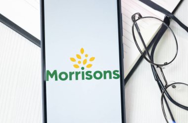 New York, ABD - 30 Haziran 2024: Morrisons Logo veya Telefon Ekranında Simge.