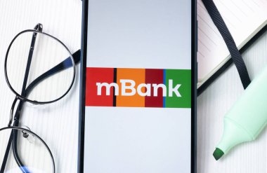 New York, ABD - 1 Ağustos 2024: mBank Logo on Phone Screen, Company Icon on Explay.