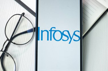 New York, ABD - 21 Haziran 2024: Telefon Ekranında Infosys Logosu, Şirket Simgesi.