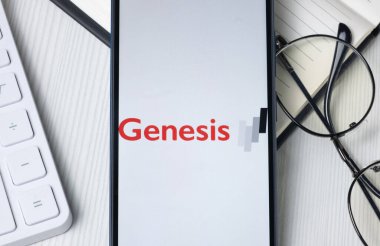 New York, ABD - 21 Haziran 2024: Telefon Ekranında Genesis Sağlık Logosu, Şirket Simgesi.