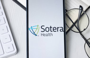 New York, ABD - 21 Haziran 2024: Sotera Sağlık Logosu Telefon Ekranı, Şirket Simgesi.