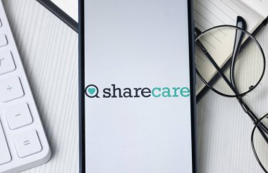New York, ABD - 21 Haziran 2024: Telefon Ekranında Sharecare Logosu, Şirket Simgesi.