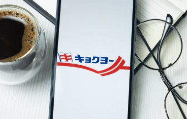New York, ABD - 21 Haziran 2024: Kyokuyo Logosu Telefon Ekranı, Şirket Simgesi.
