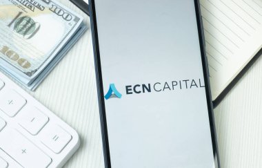 New York, ABD - 21 Haziran 2024: Telefon Ekranında ECN Capital Logosu, Şirket Simgesi.