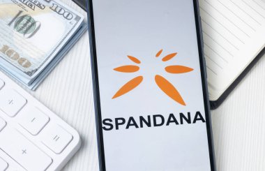 New York, ABD - 21 Haziran 2024: Spandana Sphoorty Finans Logosu Telefon Ekranı, Şirket Simgesi.