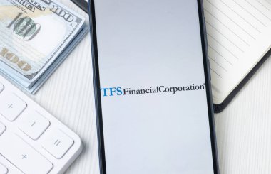 New York, ABD - 21 Haziran 2024: TFS Finansal Logo Telefon Ekranı, Şirket Simgesi.