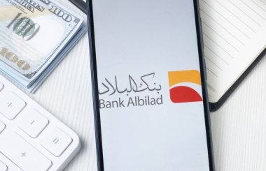 New York, ABD - 21 Haziran 2024: Bank Albilad Logo Telefon Ekranı, Şirket Simgesi.