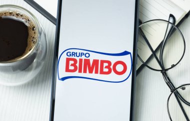New York, ABD - 21 Haziran 2024: Grupo Bimbo Logosu Telefon Ekranı, Şirket Simgesi.