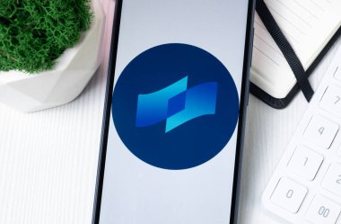 New York, ABD - 1 Ağustos 2024: Telefon Ekranında COTI Logosu, Kripto Sikke Simgesi.