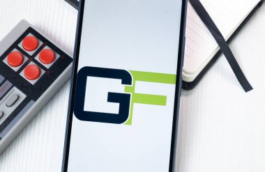 New York, ABD - 1 Ağustos 2024: Oyun Fabrikası Logosu Telefon Ekranında, Şirket Simgesi Ekranda.