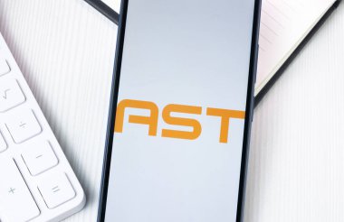 New York, ABD - 1 Ağustos 2024: AST Uzay Mobil Logosu Telefon Ekranında, Şirket Simgesi Ekranda.