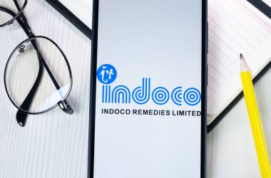 New York, ABD - 1 Ağustos 2024: Indoco Remedies Logo on Phone Screen, Company Icon on Explay.