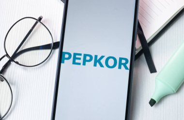 New York, ABD - 1 Ağustos 2024: Pepkor Logosu Telefon Ekranında, Şirket Simgesi Ekranda.