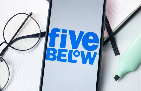 stock image New York, USA - 1 August 2024: Five Below Logo on Phone Screen, Company Icon on Display.