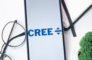 New York, ABD - 1 Ağustos 2024: Cree Logosu Telefon Ekranında, Şirket Simgesi Ekranda.