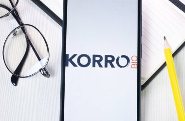 New York, ABD - 1 Ağustos 2024: Korro Bio Logosu Telefon Ekranı, Şirket Simgesi Ekranda.