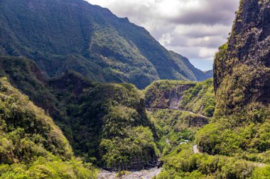 Cilaos, Reunion Island - The road to the cirque