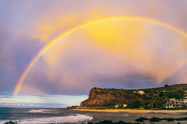 Saint Gilles Reunion Island Rainbow Sunset Boucan Canot Imagen De Stock