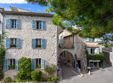 Old village of Saint-Paul-de-Vence, Alpes Maritimes, French Riviera, France