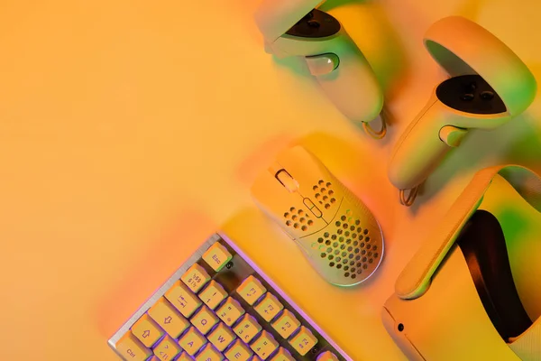 Directly Shot Keyboard Modern Accessories Orange Professional Gaming Desk — Stock Photo, Image