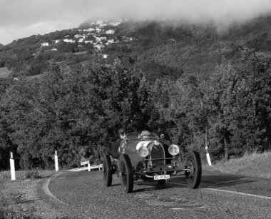 San Marino, San Marino - set. 16 : BUGATTI T37 1926 in coppa nuvolari gara di regolarita auto d' epoca