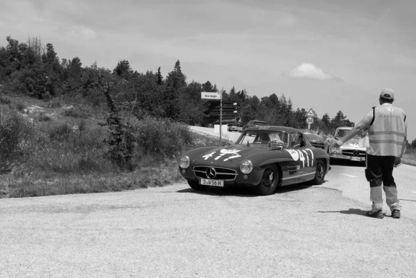Urbino Talya Haziran 2022 Mercedes Benz 300 W198 1956 Mille — Stok fotoğraf